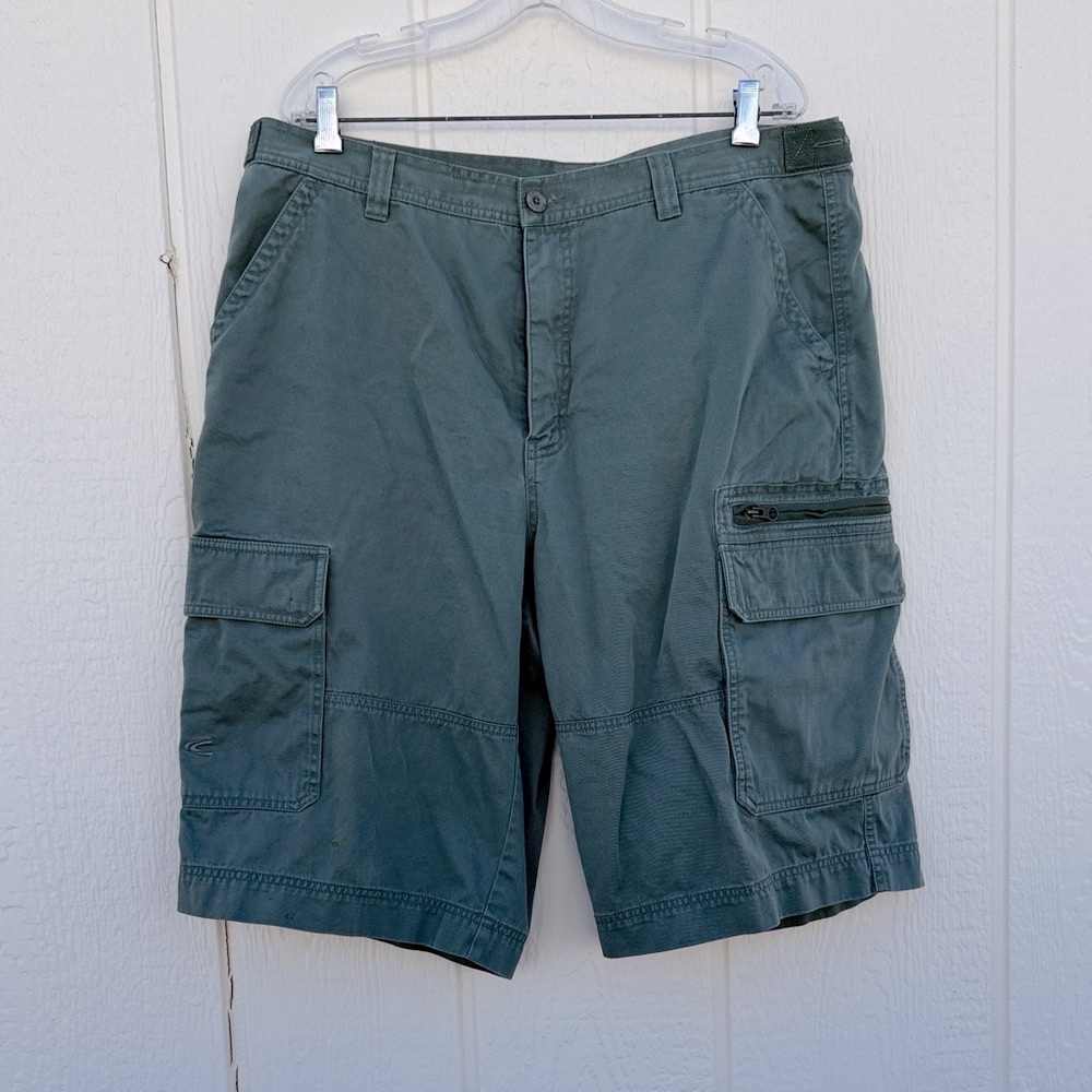 Camel Active Men's Size XXL Green Cargo Shorts Adjustable Waist Multiple Pockets